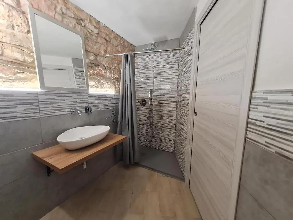 Da Battista Rooms Baunei Guest house